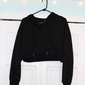SHEIN Curve Black Cropped Hoodie New – Never Worn